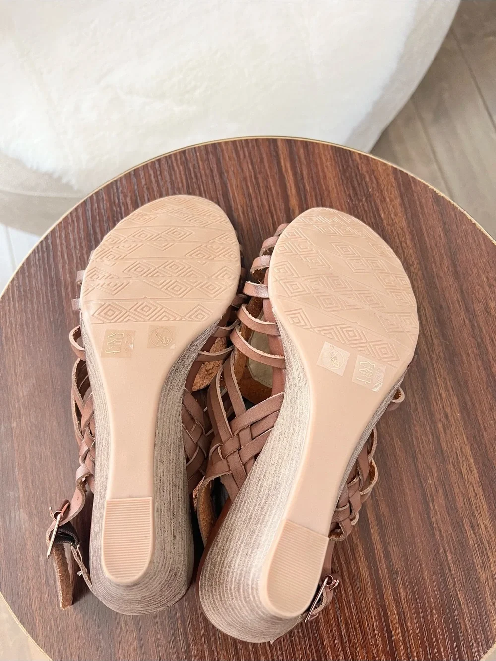 CL by Laundry Brown Woven Strappy Wedge Sandals Size 8 / 38.5
